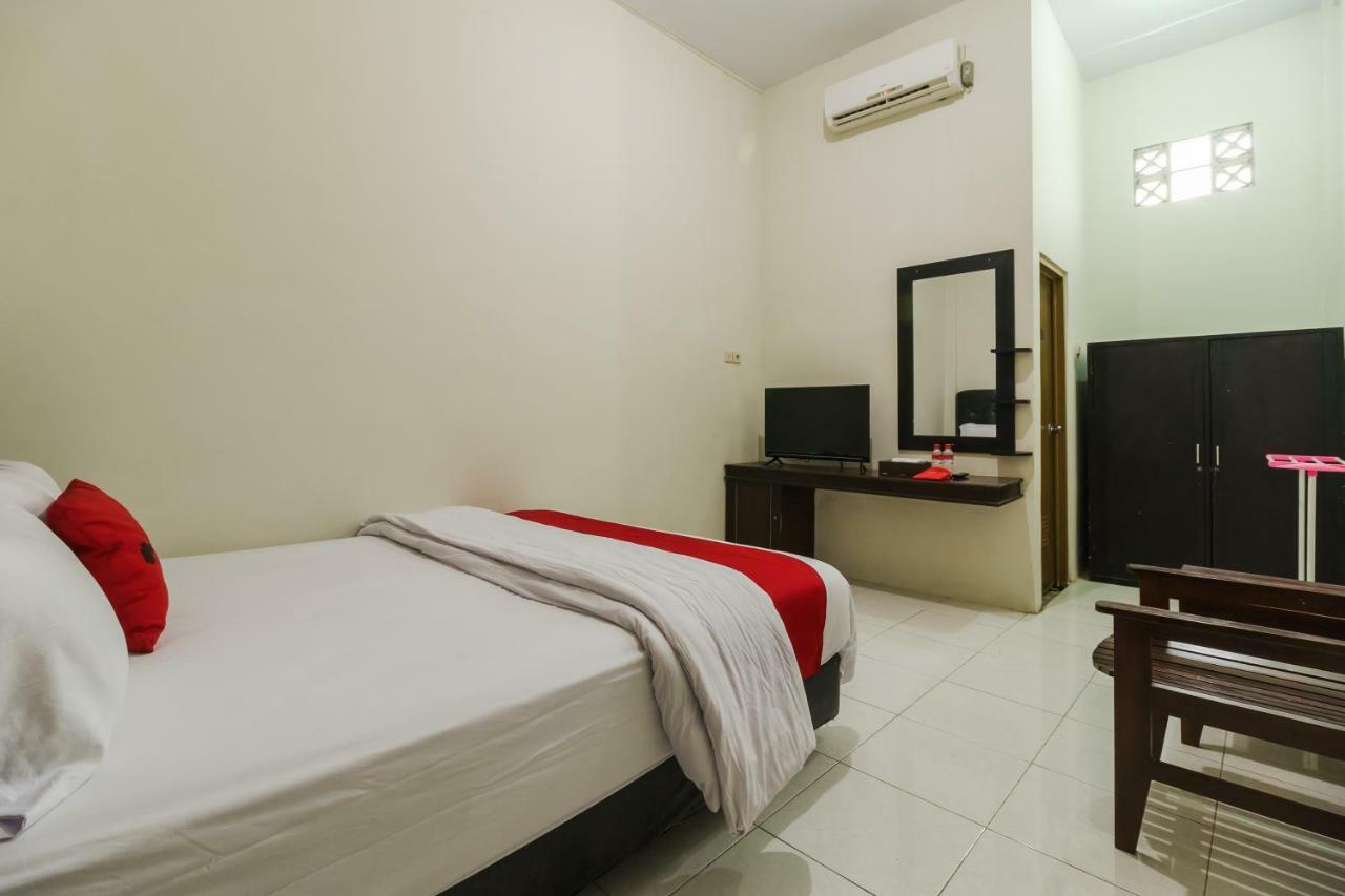 Reddoorz Syariah Near Fort Marlborough Bengkulu Kültér fotó